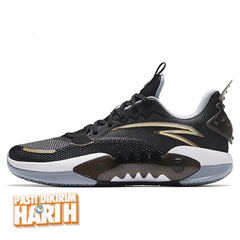 Beli Sepatu Basket Anta X Kyrie Irving Shock Wave 5 Black Original 1124B1611-6 Beli Sepatu Basket Anta X Kyrie Irving Shock Wave 5 Black Original 1124B1611-6