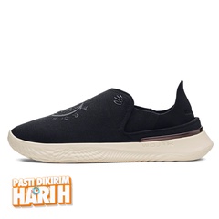 Beli Sepatu Sneakers Under Armour Curry X Bruce Lee Slipspeed Black Original 3027711-001 Beli Sepatu Sneakers Under Armour Curry X Bruce Lee Slipspeed Black Original 3027711-001