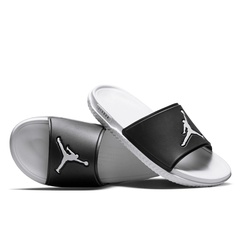 Beli Sandal Basket Air Jordan Jumpman Slide White Black Original Fq1598-010 Beli Sandal Basket Air Jordan Jumpman Slide White Black Original Fq1598-010