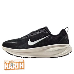 Beli Sepatu Lari Nike Vomero 18 Wide Black - Coconut Milk - Light Iron Ore - Summit White Original If0514-002 Beli Sepatu Lari Nike Vomero 18 Wide Black - Coconut Milk - Light Iron Ore - Summit White Original If0514-002