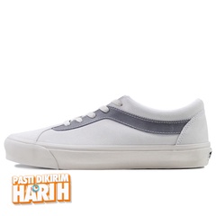 Beli Sepatu Sneakers Vans Ua Bold Ni Vintage Sport White Grey Original Vn0A5Dya92A Beli Sepatu Sneakers Vans Ua Bold Ni Vintage Sport White Grey Original Vn0A5Dya92A